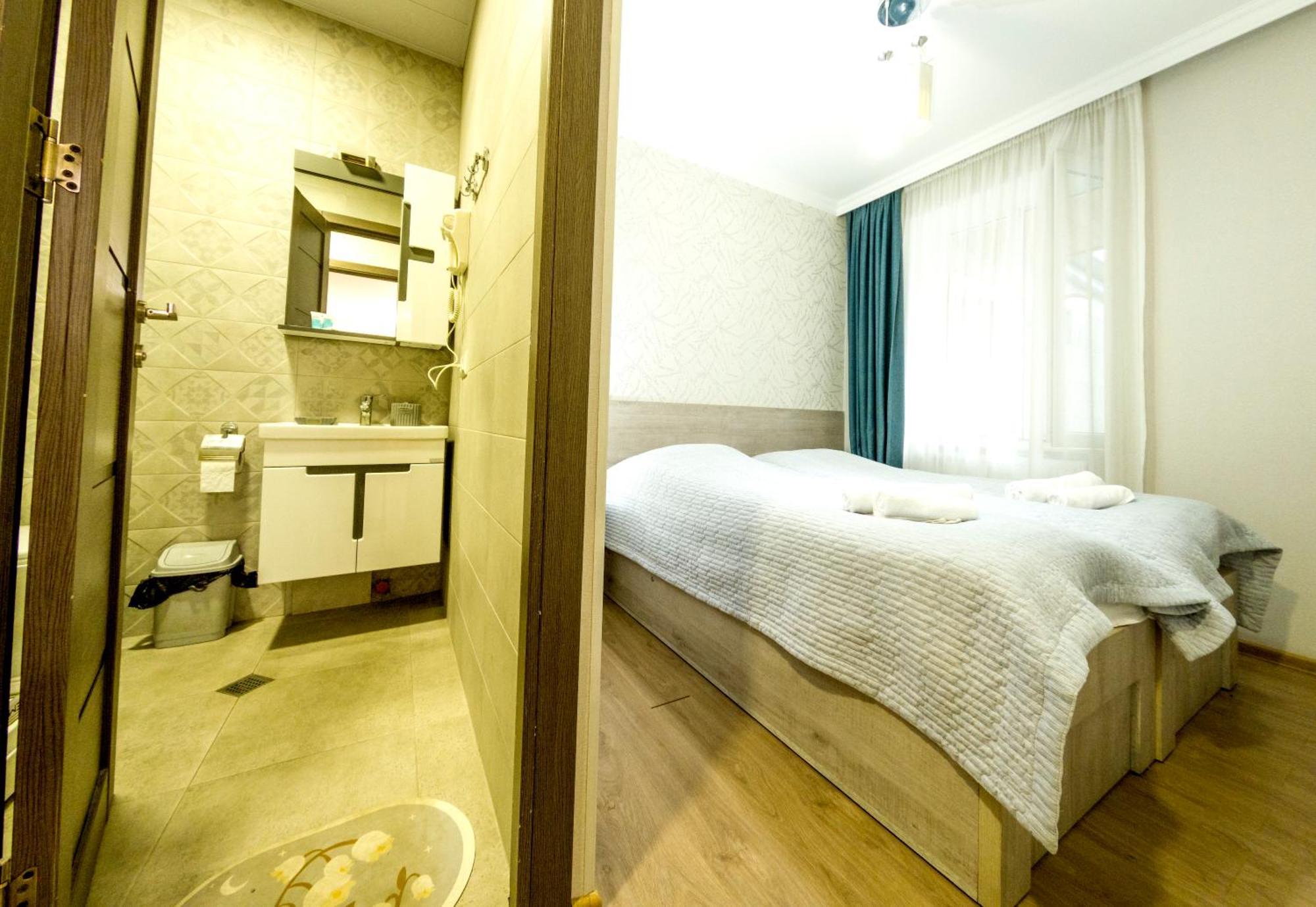 House 54 Hotel Kazbegi Bagian luar foto
